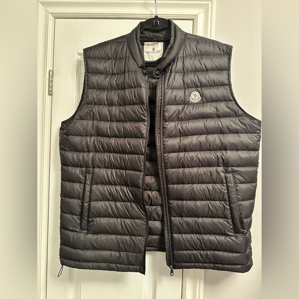 Moncler vest